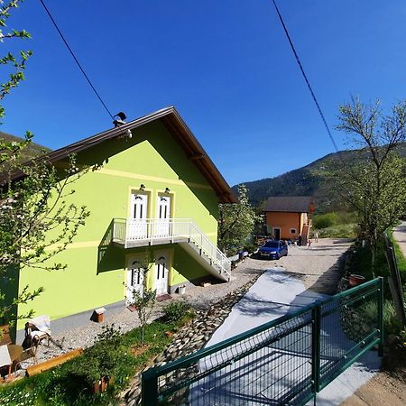 Apartmani Vila Na Drini Foca Eksteriør billede